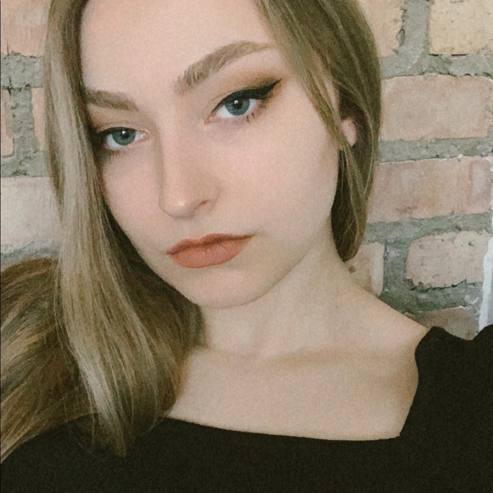 Meet your Posher, Breanna